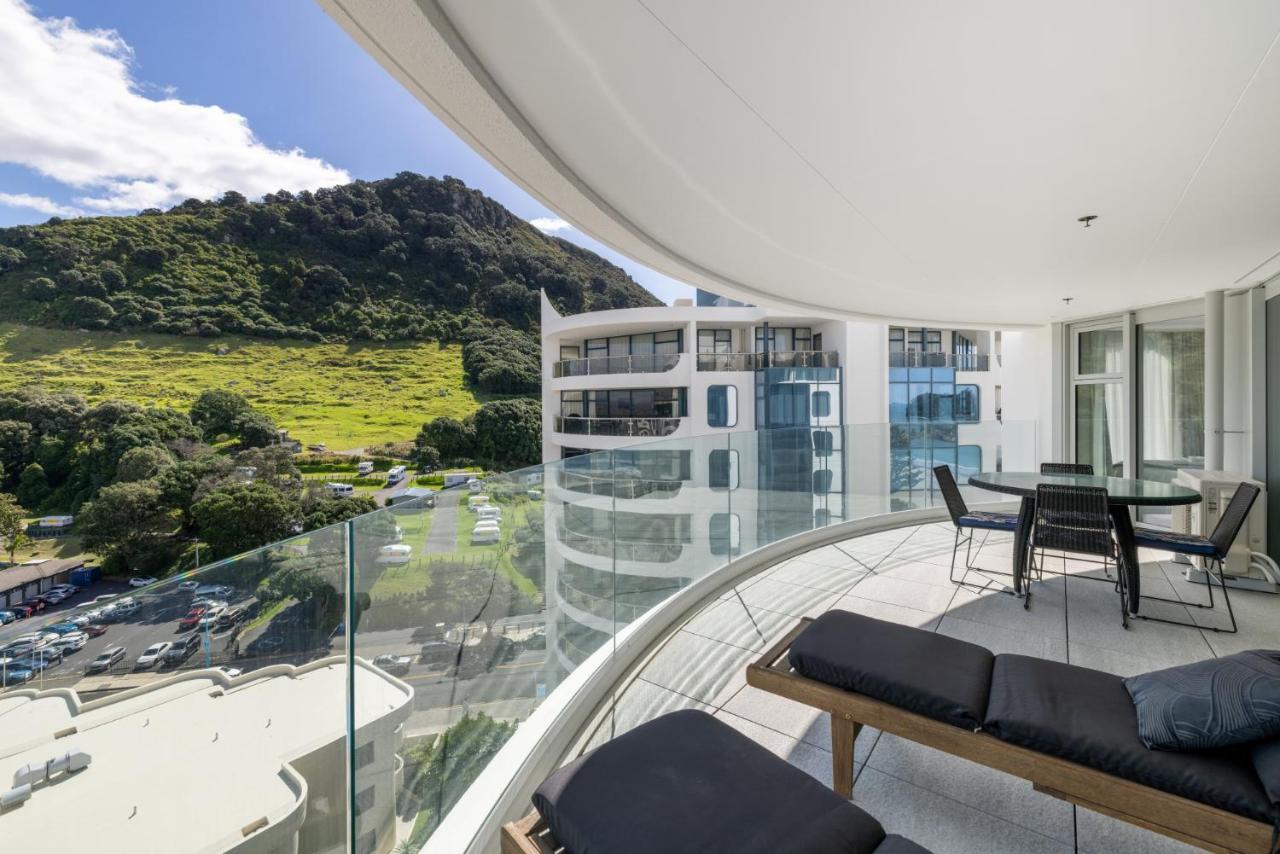 Oceanside Apartment With Iconic Views Mount Maunganui Exteriör bild