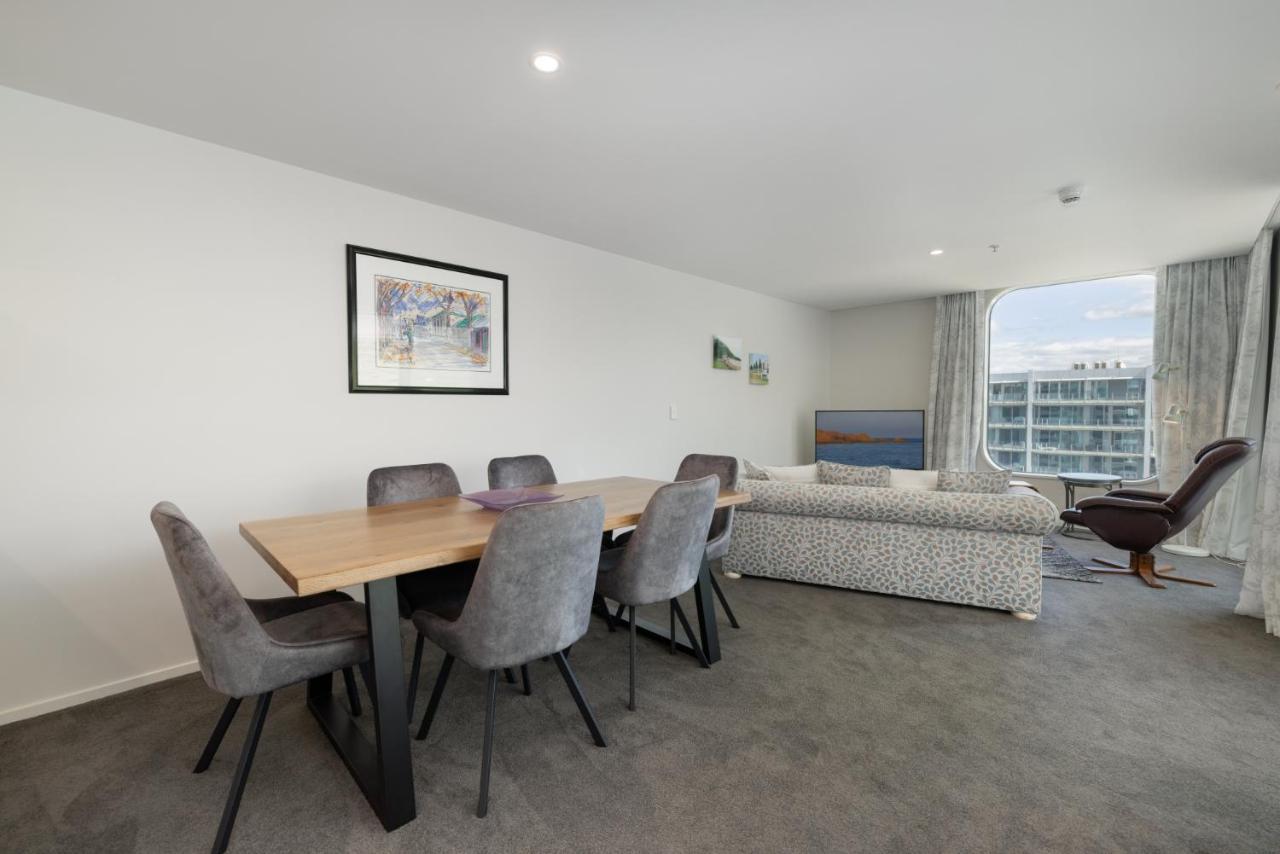 Oceanside Apartment With Iconic Views Mount Maunganui Exteriör bild